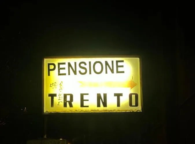 Trento Отель Местре